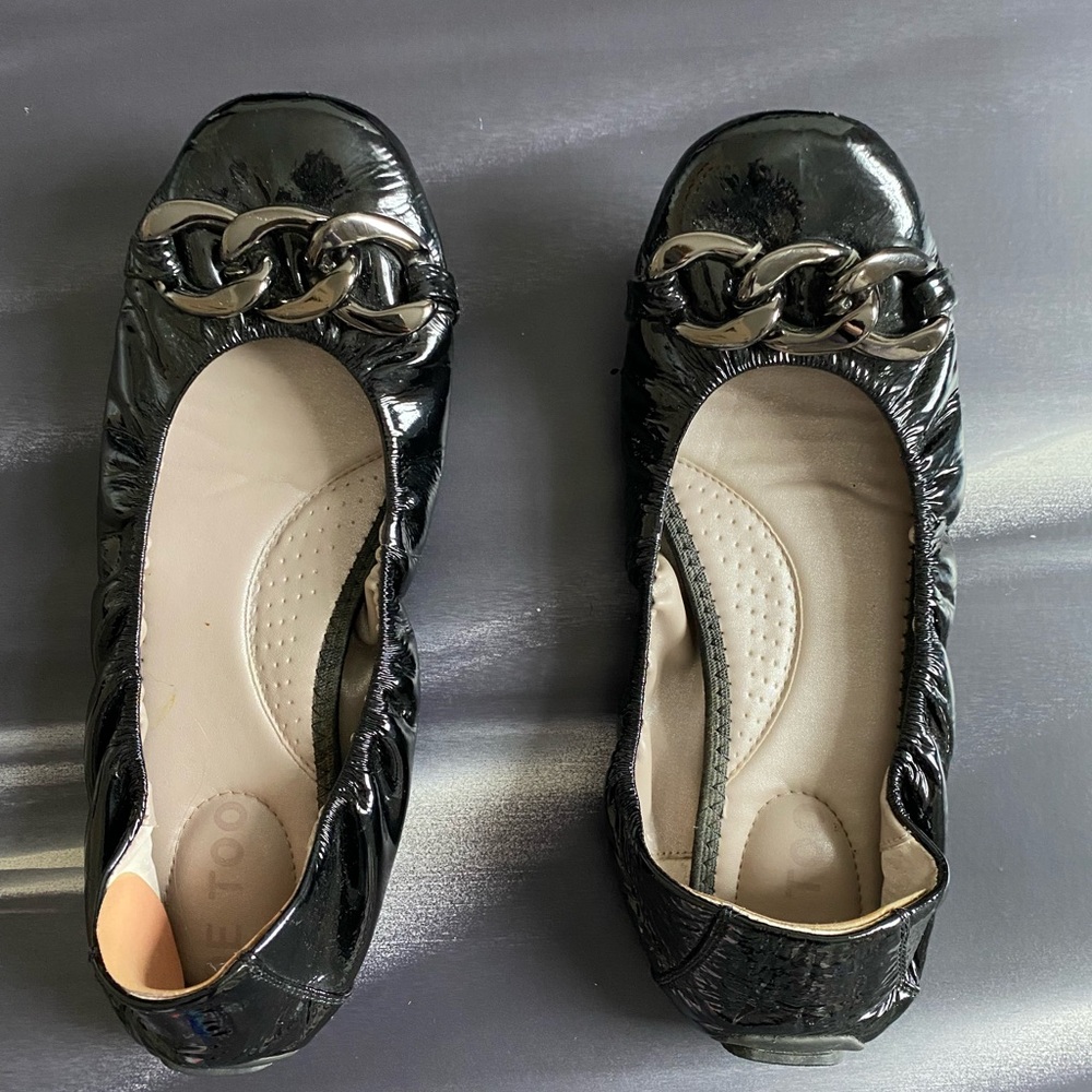 women’s flat ballet shoes
